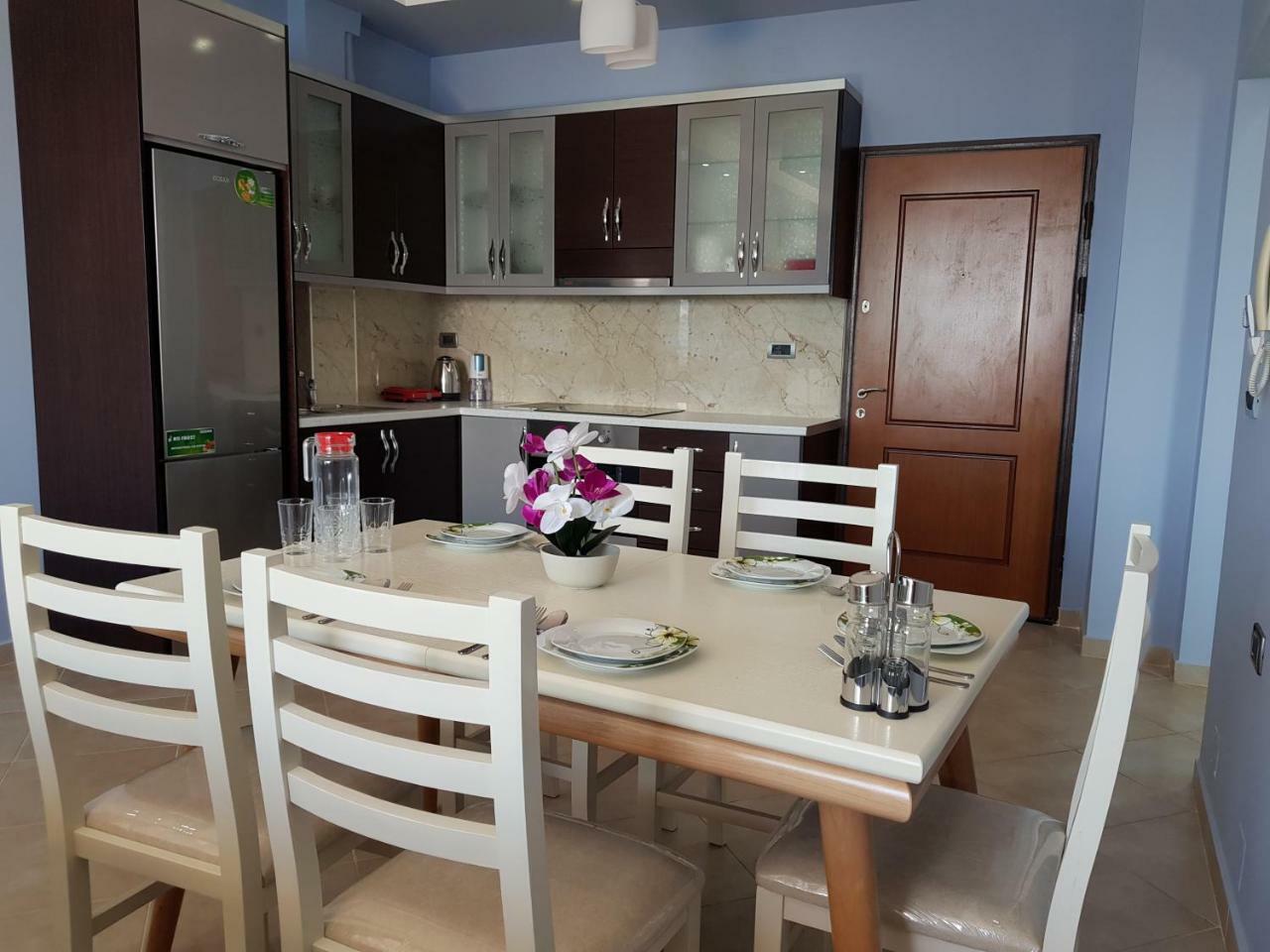Of Beautiful Dreams Over The Sea Appartamento Sarandë